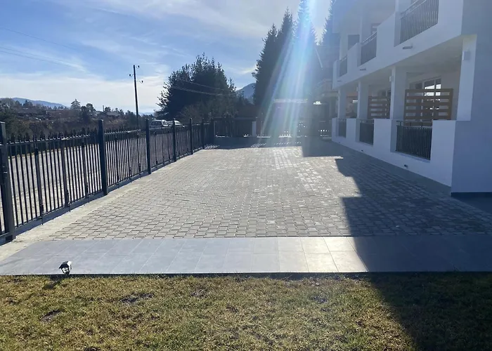 Sugarfame- Guest house