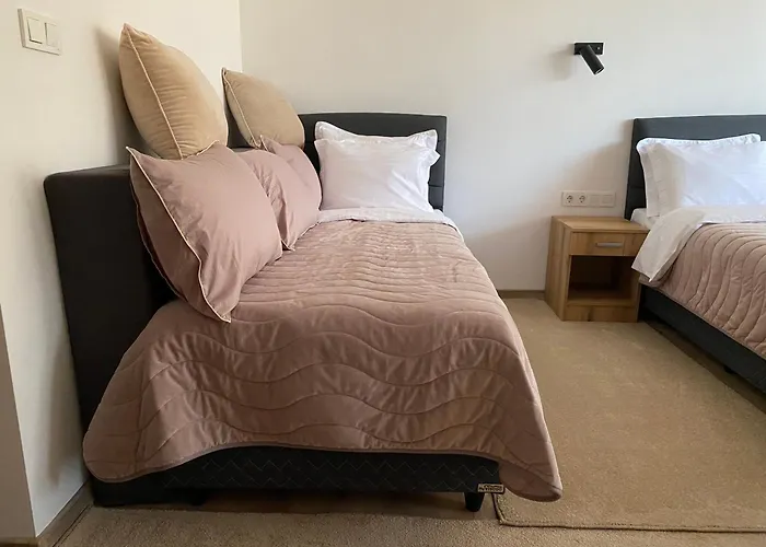 Sugarfame- 3* Sarnitsa