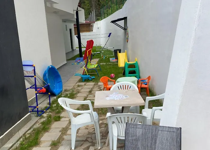 Sugarfame- Guest house