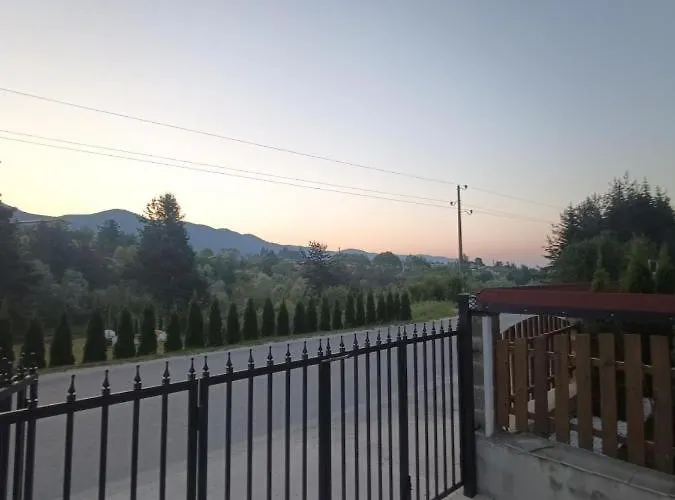 Sugarfame- Guest house Sarnitsa